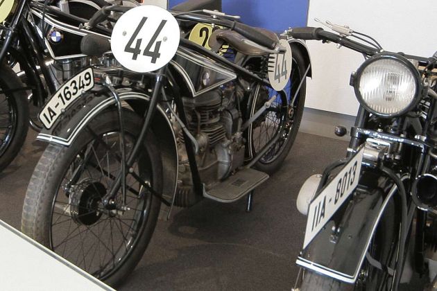 BMW-Motorräder - Oldtimer-Maschine BMW R 39 Sport - Baujahr 1925