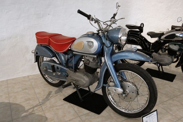 NSU Spezialmax, Baujahr 1956 - Einzylinder-Viertakt, 247 ccm, 12 PS NSU Spezialmax, Baujahr 1956 - Einzylinder-Viertakt, 247 ccm, 12 PS