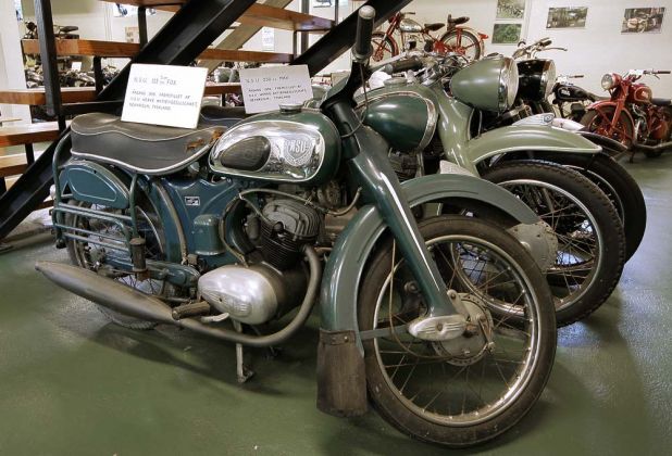 NSU Super-Fox 125 OSB, Baujahr 1956 - Einzylinder-Viertakt OHC, 123 ccm, 6,5 PS NSU Super-Fox 125 OSB, Baujahr 1956 - Einzylinder-Viertakt OHC, 123 ccm, 6,5 PS