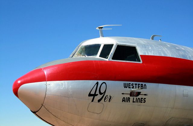 Planes of Fame - Convair 240 - CV-240 Planes of Fame - Convair 240 - CV-240
