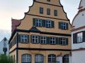 Nördlingen im Nördlinger Ries - historische Gebäude am Hafenmarkt