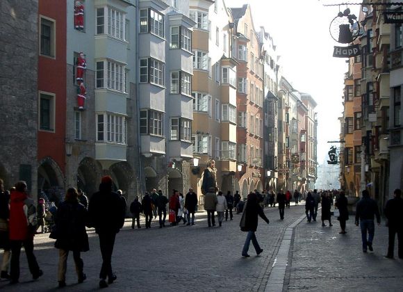 Innsbruck, die Hauptstadt des Bundeslandes Tirol - eine Städtereise Innsbruck, die Hauptstadt des Bundeslandes Tirol - eine Städtereise