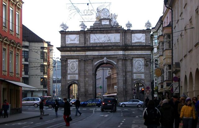 Innsbruck, die Hauptstadt des Bundeslandes Tirol - eine Städtereise Innsbruck, die Hauptstadt des Bundeslandes Tirol - eine Städtereise