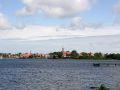 Nysted Panorama von der gegenüber liegenden Seite des Nysted Nor, des Ostsee-Haffs - Insel Lolland, Dänemark
