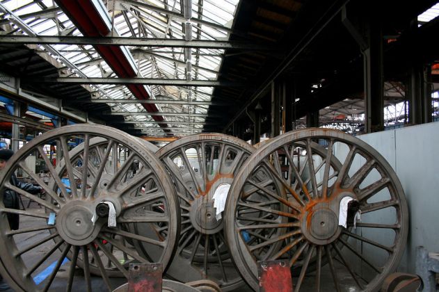 Dampflokwerk Meiningen -Radsätze in unterschiedlichem Arbeitszustand Dampflokwerk Meiningen -Radsätze in unterschiedlichem Arbeitszustand