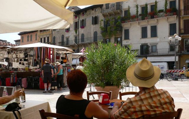 Städtereise Verona - Veronas Marktplatz, die Piazza delle Erbe