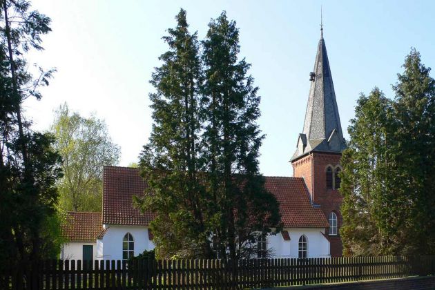 Neustadt am Rübenberge - Neustädter Land, Neustadt-Otternhagen, die spätgotische Johanneskirche