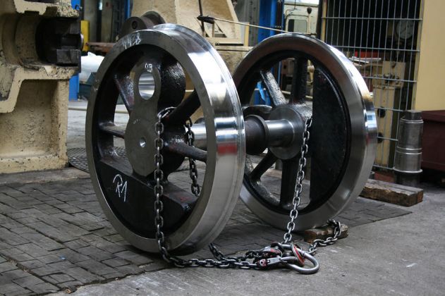 Dampflokwerk Meiningen -Radsätze in unterschiedlichem Arbeitszustand Dampflokwerk Meiningen -Radsätze in unterschiedlichem Arbeitszustand