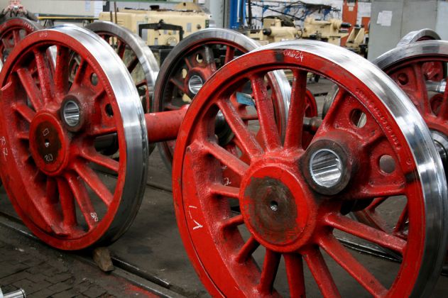 Dampflokwerk Meiningen -Radsätze in unterschiedlichem Arbeitszustand Dampflokwerk Meiningen -Radsätze in unterschiedlichem Arbeitszustand