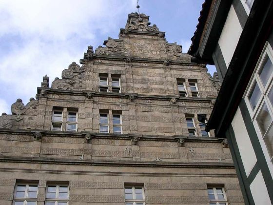 Weserrenaissance-Fassade in der Oster-Strasse - Hameln Weserrenaissance-Fassade in der Oster-Strasse - Hameln