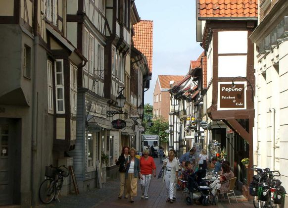 In den Altstadt-Gassen der Rattenfänger-Stadt Hameln In den Altstadt-Gassen der Rattenfänger-Stadt Hameln