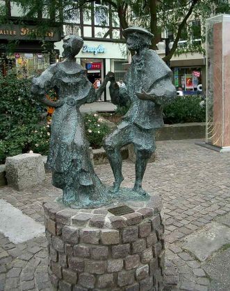 In den Altstadt-Gassen der Rattenfänger-Stadt Hameln In den Altstadt-Gassen der Rattenfänger-Stadt Hameln