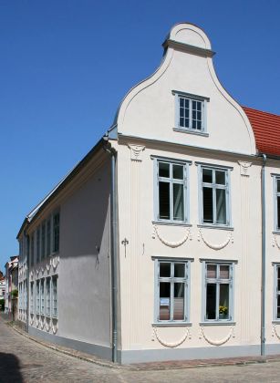 Die Barlach-Stadt Güstrow - das Haus Kerstingstrasse 2 mit seiner historischen Fassade 