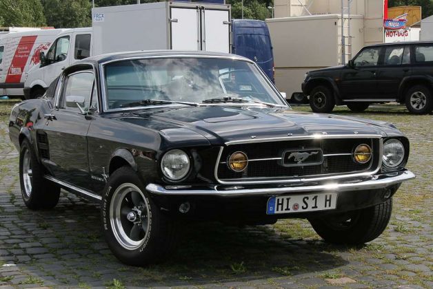Ford Mustang Oldtimer - Ford Mustang Fastback 