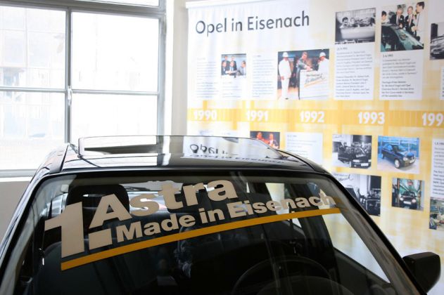 Automobile Welt Eisenach - Opel-Vectra