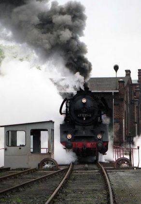 Traditionsbahnbetriebswerk Staßfurt - die Dampflokomotive 41 1231 Traditionsbahnbetriebswerk Staßfurt - die Dampflokomotive 41 1231