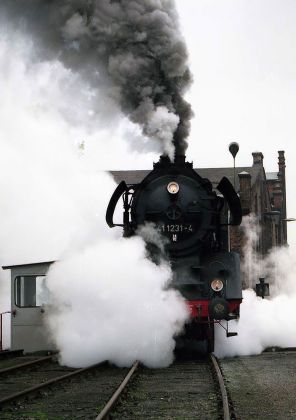 Traditionsbahnbetriebswerk Staßfurt - die Dampflokomotive 41 1231 Traditionsbahnbetriebswerk Staßfurt - die Dampflokomotive 41 1231