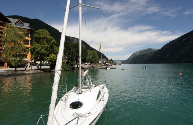 Der Achensee in Pertisau in Tirol Der Achensee in Pertisau in Tirol