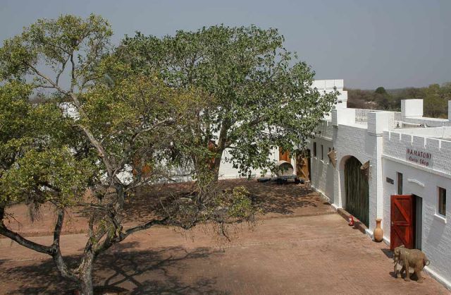 Fort Namutoni aus deutscher Kolonialzeit - Etosha National Park, Namibia Fort Namutoni aus deutscher Kolonialzeit - Etosha National Park, Namibia