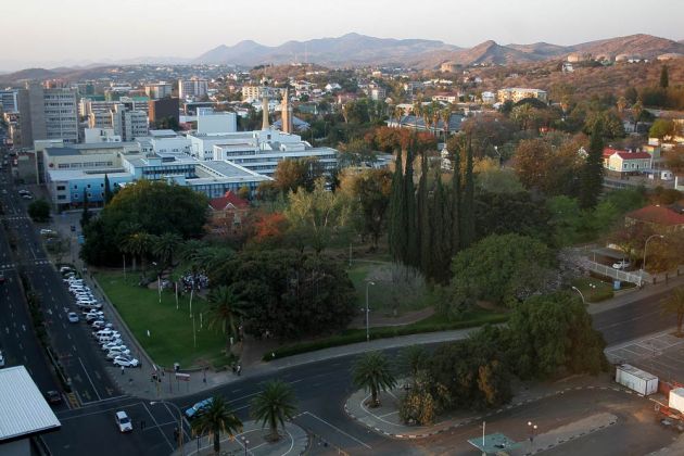 Fidel Castro Street und Zoo Park  - Windhoek