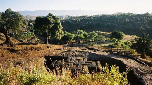 Die kreuzförmige Felsenkirche Beta Gyorgis - Lalibela in Äthiopien Die kreuzförmige Felsenkirche Beta Gyorgis - Lalibela in Äthiopien