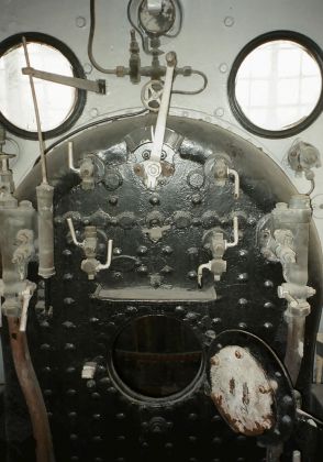 Der Führerstand der Stephenson-Dampflok No. 986 von 1866 – Eisenbahnmuseum Kairo