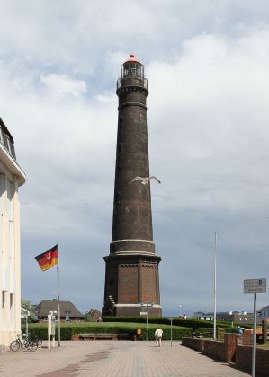 Leuchttürme Deutschland - Ostfriesland, Insel Borkum - der 60,3 Meter hohe 'Grosse Leuchtturm', See- und Quermarkenfeuer des Baujahres 1879 Leuchttürme Deutschland - Ostfriesland, Insel Borkum - der 60,3 Meter hohe 'Grosse Leuchtturm', See- und Quermarkenfeuer des Baujahres 1879