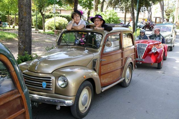 Fiat 500 C Topolino Kombi - Giardiniera Belvedere Fiat 500 C Topolino Kombi - Giardiniera Belvedere