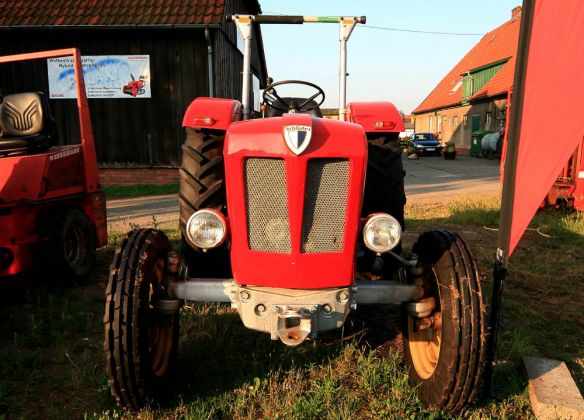 Schlüter S 350 Ackerschlepper - Bauzeit 1963 bis 1966 Schlüter S 350 Ackerschlepper - Bauzeit 1963 bis 1966