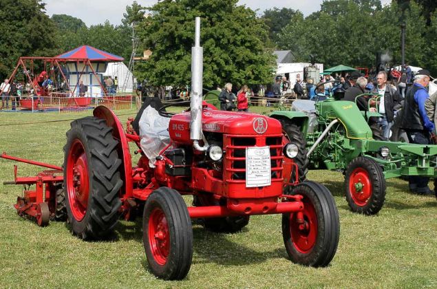 Bollnder-Munktell 425 Vierzylinder-Ackerschlepper - Baujahr 1969 Bollnder-Munktell 425 Vierzylinder-Ackerschlepper - Baujahr 1969
