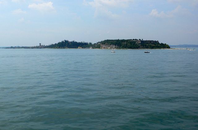 Die Halbinsel von Sirmione am Gardasee