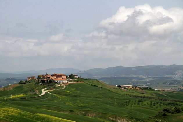 Die Crete Senesi, eine typische Toskana-Landschaft südlich von Siena