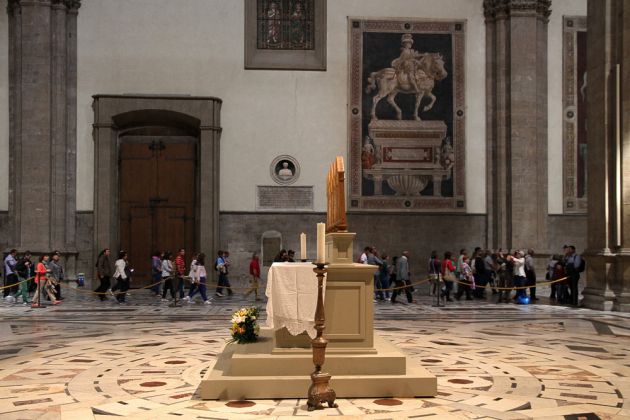 Kathedrale Santa Maria del Fiore, Florenz - Innenansicht des Florentiner Domes Kathedrale Santa Maria del Fiore, Florenz - Innenansicht des Florentiner Domes
