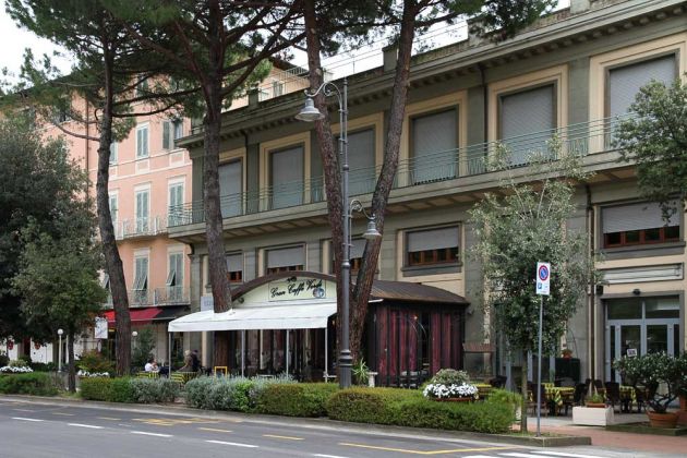 Urlaub in der Toskana - Montecatini TermeMontecatini Terme - Viale Guiseppe Verdi Urlaub in der Toskana - Montecatini TermeMontecatini Terme - Viale Guiseppe Verdi