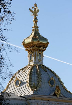 Peterhof bei St. Petersburg, Russland Peterhof bei St. Petersburg, Russland