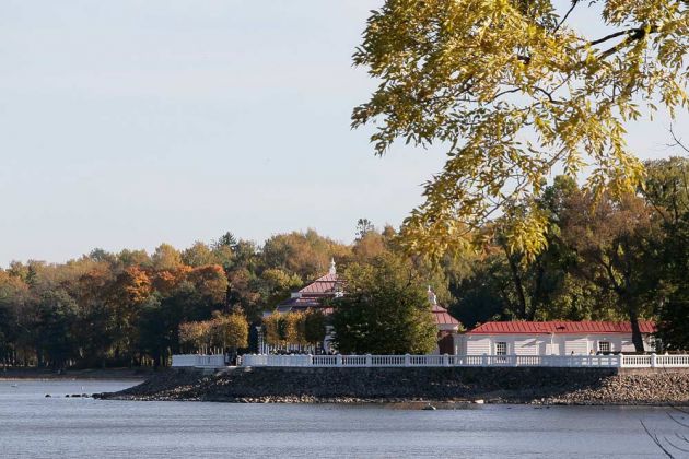 Peterhof bei St. Petersburg, Russland Peterhof bei St. Petersburg, Russland