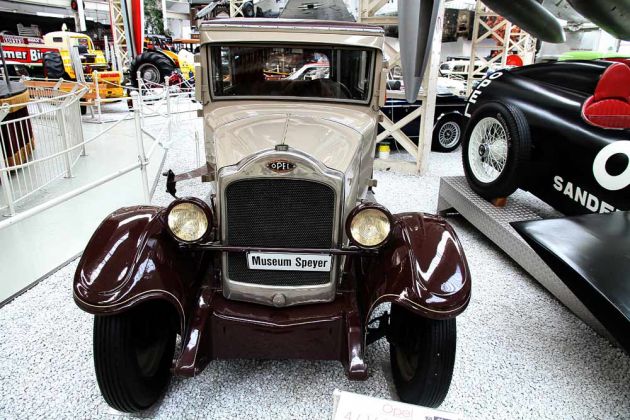 Technikmuseum Speyer - Opel 4/16 Limousine, Baujahr 1928 Technikmuseum Speyer - Opel 4/16 Limousine, Baujahr 1928