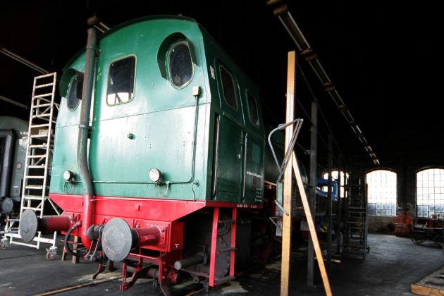 Dampfspeicherlokomotive im Eisenbahnmuseum Chemnitz-Hilbersdorf -  FLC 03012, 1984 RAW Meiningen, 30 kmh