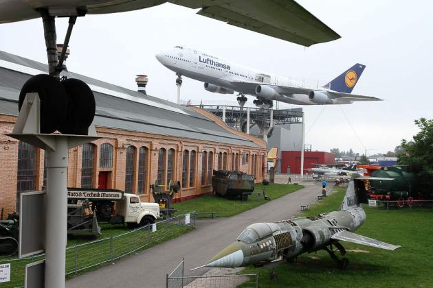 Technikmuseum Speyer - ein Teil des Freigeländes hinter der Liller Halle Technikmuseum Speyer - ein Teil des Freigeländes hinter der Liller Halle