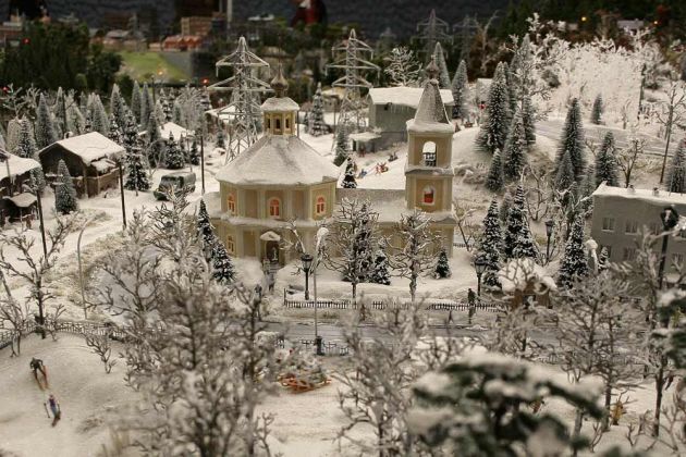 Grand Maket Rossiya - Modellbahnanlage St. Petersburg Grand Maket Rossiya - Modellbahnanlage St. Petersburg