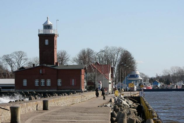 Leuchttürme Polen - Leuchtturm Darłówko, ehemals Rügenwaldermünde Leuchttürme Polen - Leuchtturm Darłówko, ehemals Rügenwaldermünde