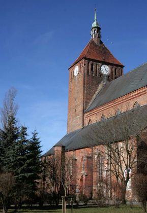 Darłowo, Rügenwalde - die Pfarrkirche St. Marien, die Kościół Katolicki XIV w