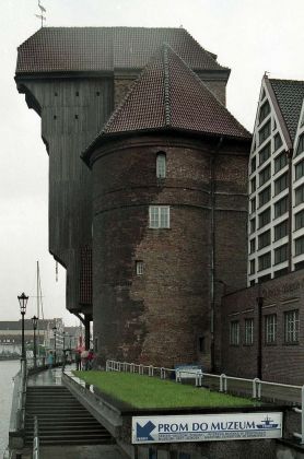 Das Krantor am Mottlau-Ufer - Danzig, Gdańsk Das Krantor am Mottlau-Ufer - Danzig, Gdańsk