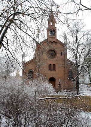 Stadtrundfahrt Berlin - Berlin-Spandau, Altstadt, St. Marienkirche Stadtrundfahrt Berlin - Berlin-Spandau, Altstadt, St. Marienkirche