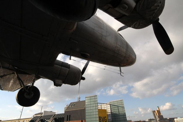 Douglas C-47 Skytrain - Deutsches Technikmuseum Berlin Douglas C-47 Skytrain - Deutsches Technikmuseum Berlin