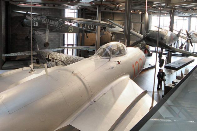 Mikojan-Gurewitsch MIG 15 - Deutsches Technikmuseum Berlin Mikojan-Gurewitsch MIG 15 - Deutsches Technikmuseum Berlin