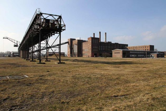 Historisch-Technisches Museum Peenemünde - Kraftwerk Peenemünde mit Bekohlungsanlage Historisch-Technisches Museum Peenemünde - Kraftwerk Peenemünde mit Bekohlungsanlage