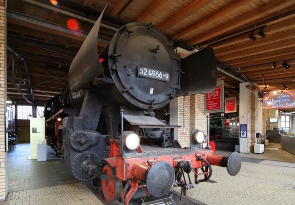 Deutsches Technikmuseum Berlin - eine Güterzuglok der Baureihe 52 - 'Kriegslok' Deutsches Technikmuseum Berlin - eine Güterzuglok der Baureihe 52 - 'Kriegslok'