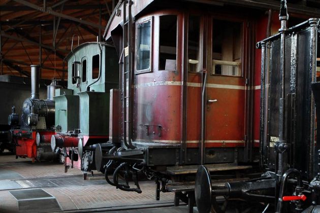 Deutsches Technikmuseum Berlin im Anhalter Güterbahnhof - ein Blick in den Ringlokschuppen Deutsches Technikmuseum Berlin im Anhalter Güterbahnhof - ein Blick in den Ringlokschuppen