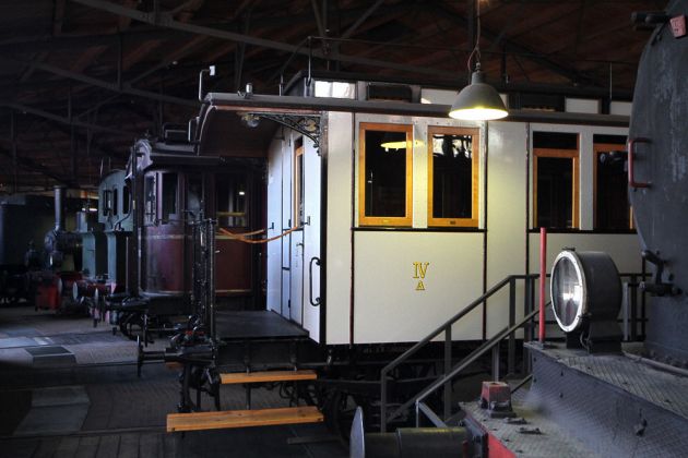 Deutsches Technikmuseum Berlin im Anhalter Güterbahnhof - ein Blick in den Ringlokschuppen Deutsches Technikmuseum Berlin im Anhalter Güterbahnhof - ein Blick in den Ringlokschuppen